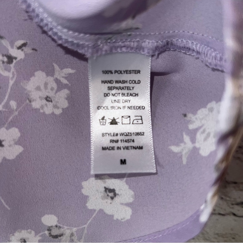 Pleione Anthropologie Sleeveless Baby Doll Purple Floral Blouse Size Medium - Picture 5 of 5